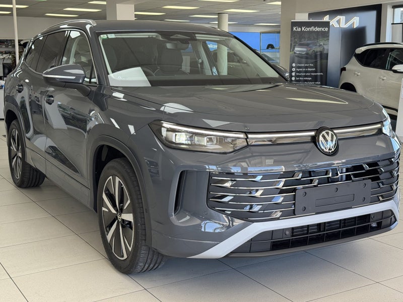 2025 Volkswagen Tayron Elegance Awd 2.0Pt image 1