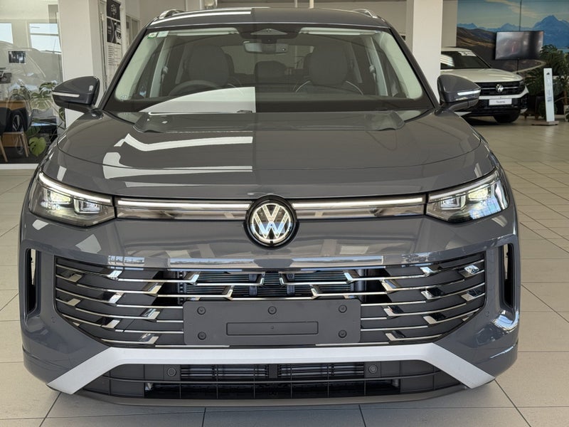 2025 Volkswagen Tayron Elegance Awd 2.0Pt image 2