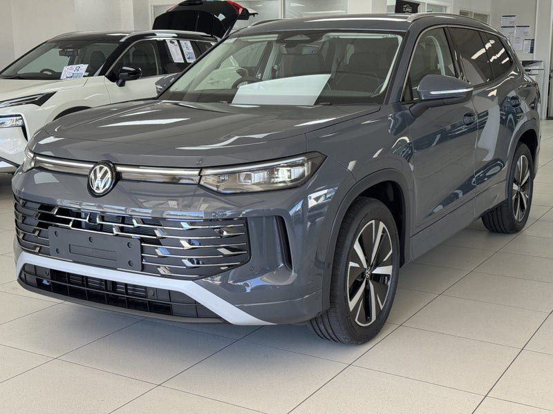 2025 Volkswagen Tayron Elegance Awd 2.0Pt image 3