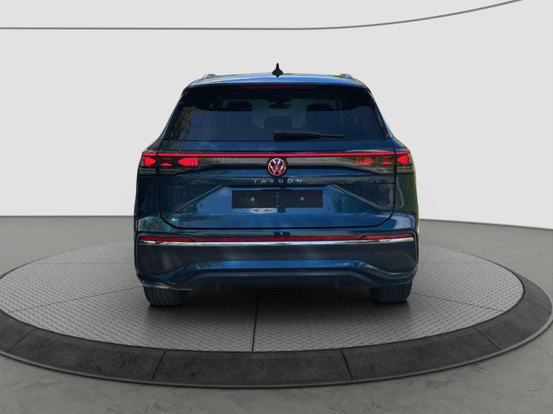 2025 Volkswagen Tayron Elegance AWD image 3