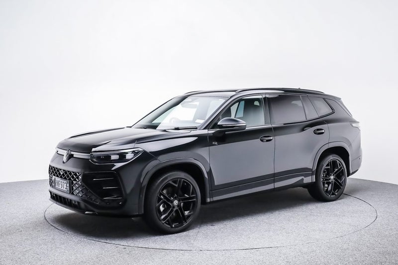 2025 Volkswagen Tayron R-Line AWD image 2