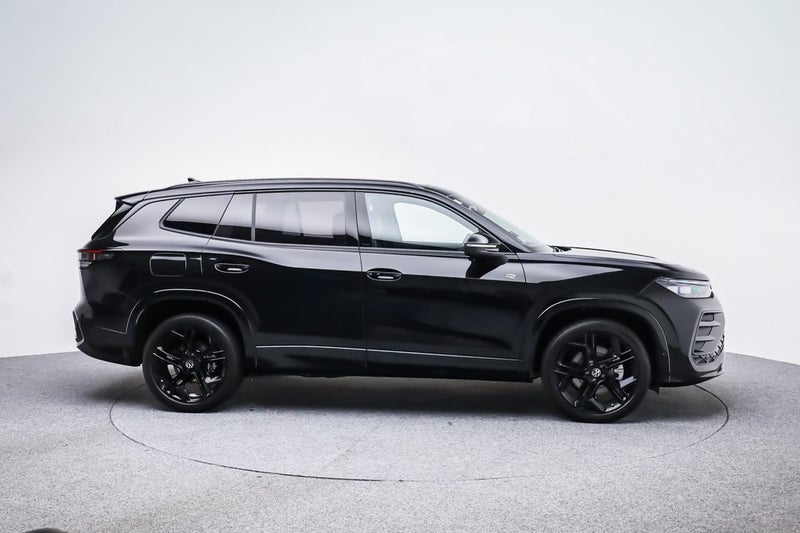 2025 Volkswagen Tayron R-Line AWD image 4