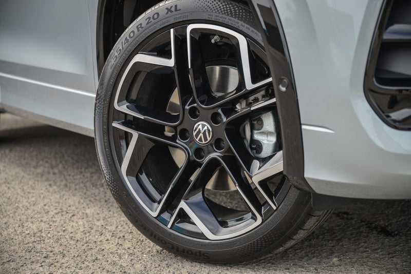 2025 Volkswagen Tayron R-Line AWD 2.0 image 5