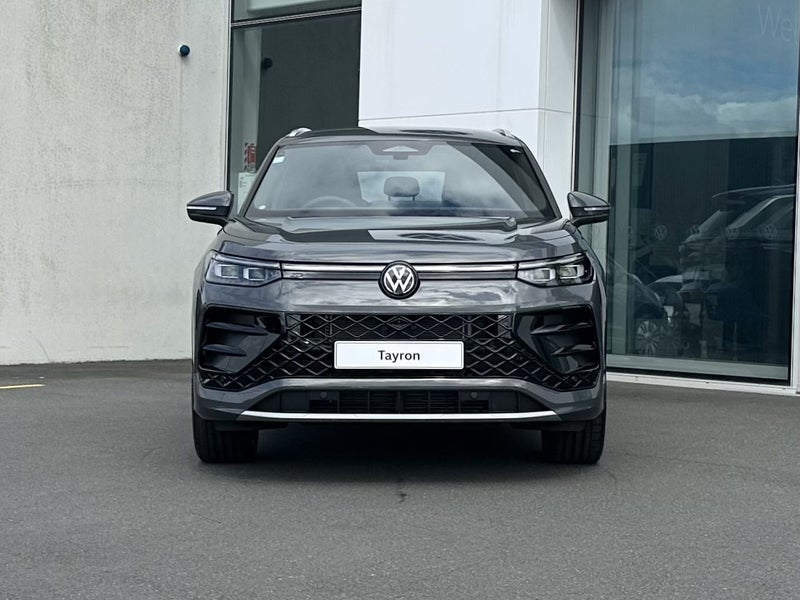 2025 Volkswagen Tayron R-Line AWD image 2
