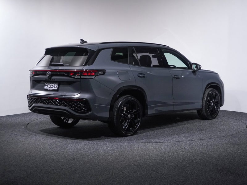 2025 Volkswagen Tayron TSi R-Line 4Motion 195kW image 5