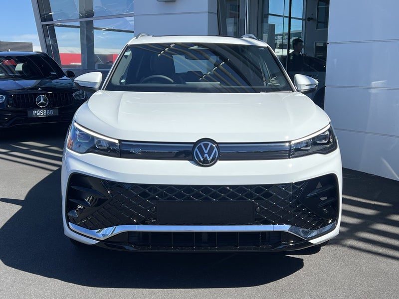 2025 Volkswagen Tiguan 1.4 TSI R-LINE 2WD TOURI... image 2