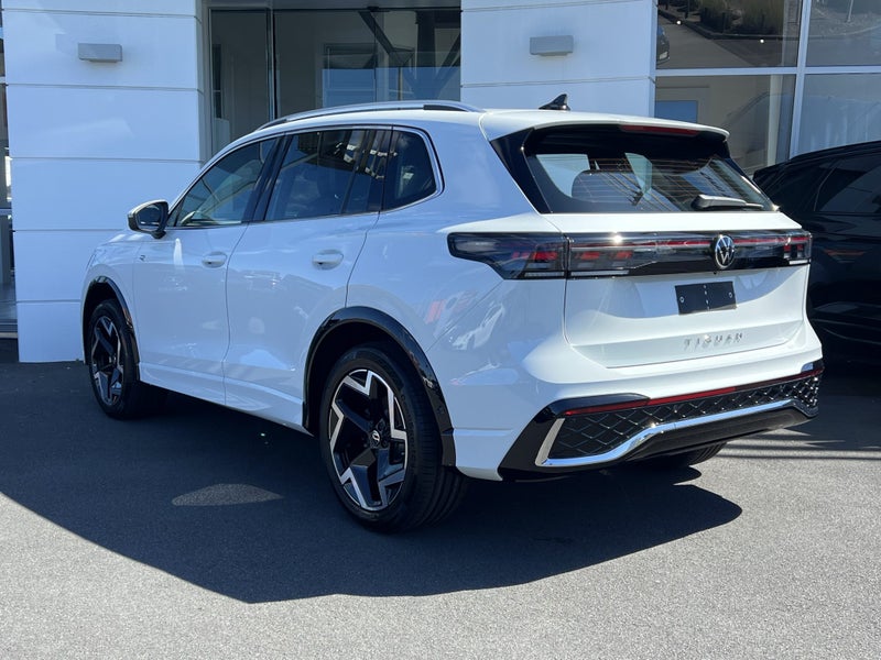 2025 Volkswagen Tiguan 1.4 TSI R-LINE 2WD TOURI... image 4