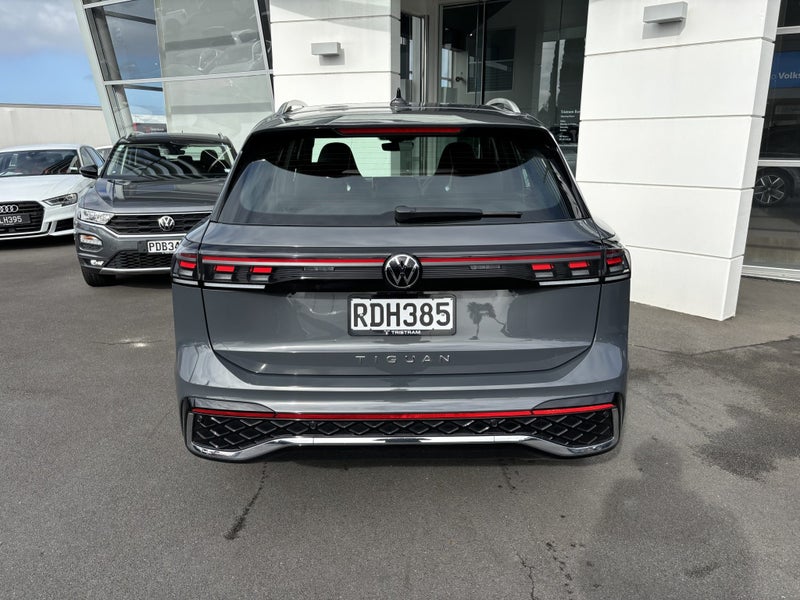 2025 Volkswagen Tiguan 1.4TSI R-LINE 2WD image 4