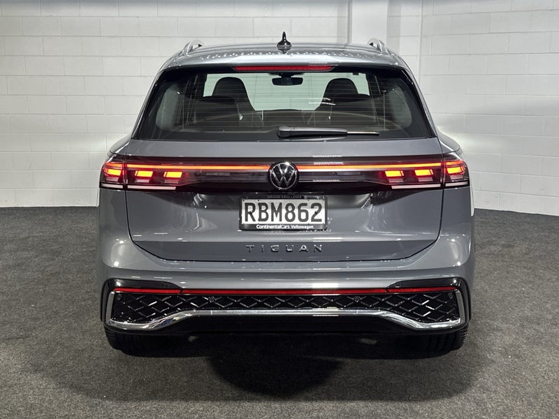 2025 Volkswagen Tiguan 3 R-LINE image 4