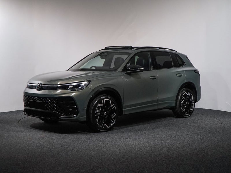 2025 Volkswagen Tiguan 3 TSi R Line 4Motion 195kW image 4