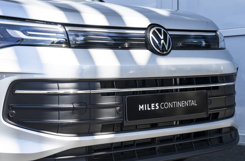 2025 Volkswagen Tiguan All-New Life 2WD Petrol... image 3