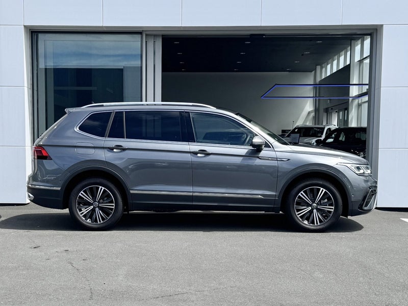 2025 Volkswagen Tiguan ALLSPACE STYLE 4MOTION image 4