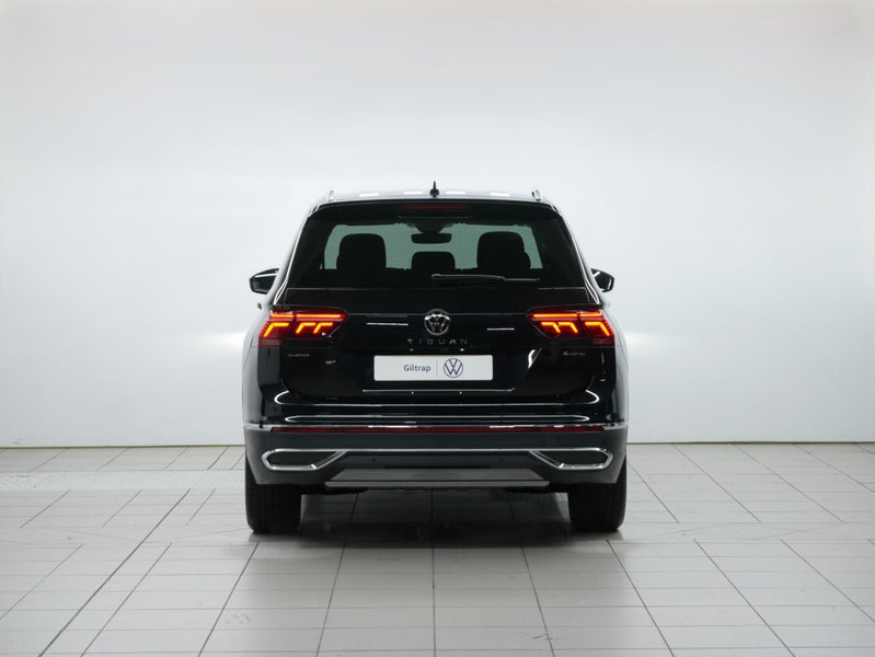 2025 Volkswagen Tiguan Allspace Style AWD image 4