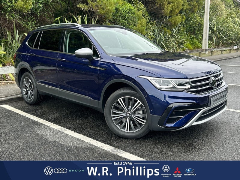 2025 Volkswagen Tiguan Allspace Style AWD image 1