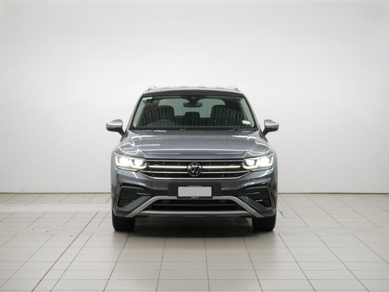 2025 Volkswagen Tiguan Allspace Style AWD image 2