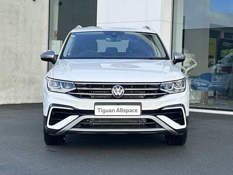2025 Volkswagen Tiguan Allspace Style AWD image 2
