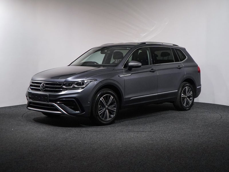 2025 Volkswagen Tiguan Allspace TSi Style 4Moti... image 4