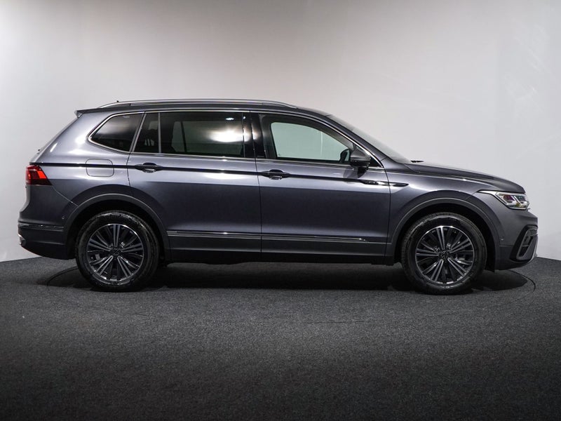 2025 Volkswagen Tiguan Allspace TSi Style 4Moti... image 5