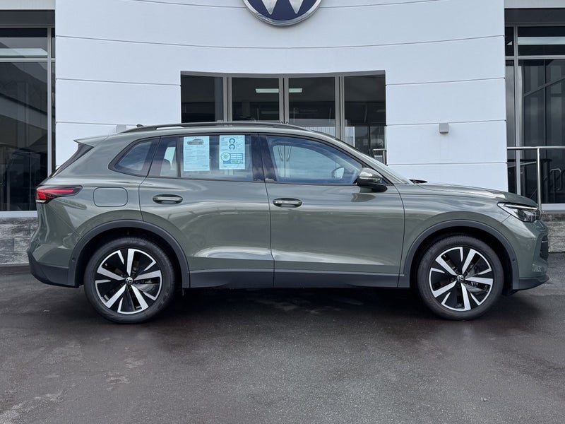 2025 Volkswagen Tiguan LIFE 1.4TSi image 4