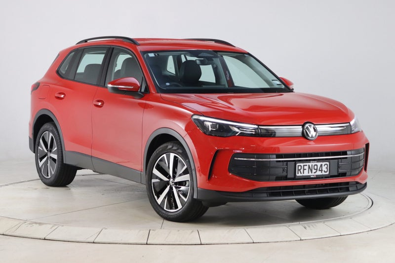2025 Volkswagen Tiguan Life 2WD image 3