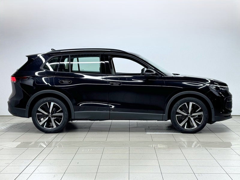 2025 Volkswagen Tiguan Life 2WD image 2