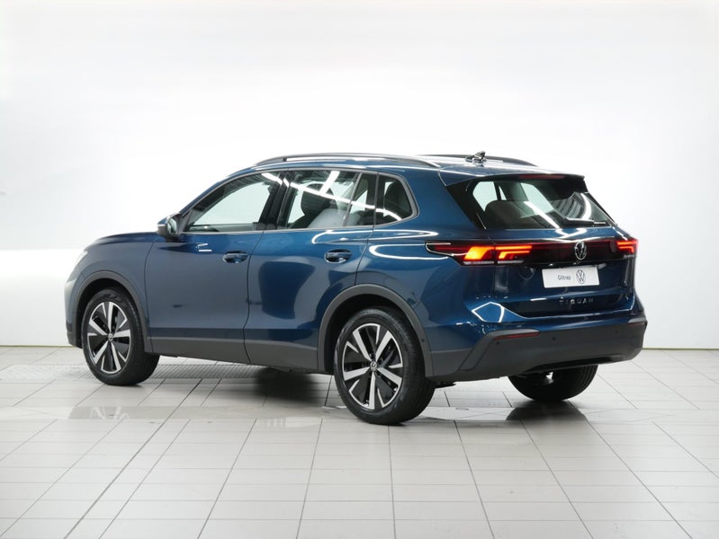 2025 Volkswagen Tiguan Life 2WD image 3