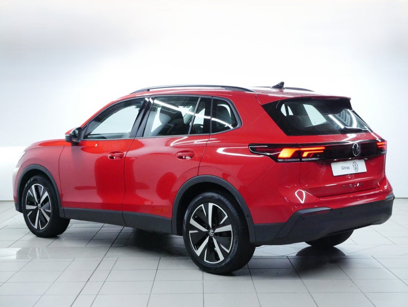 2025 Volkswagen Tiguan Life 2WD image 3