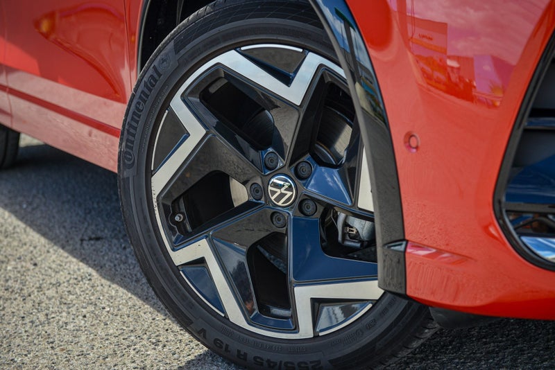 2025 Volkswagen Tiguan R-Line 1.4 2WD image 5