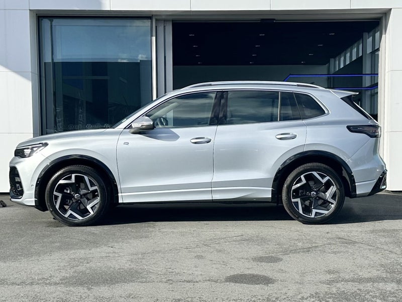 2025 Volkswagen Tiguan R-Line 1.4PT/7AT image 3