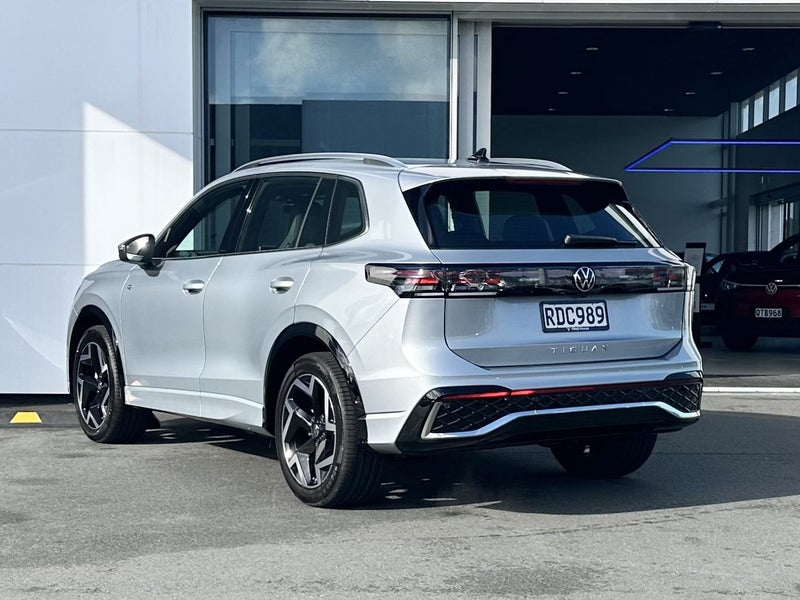 2025 Volkswagen Tiguan R-Line 1.4PT/7AT image 5