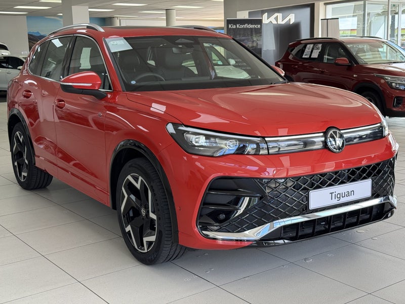 2025 Volkswagen Tiguan R-Line 1.4Pt/7At Touring... image 1