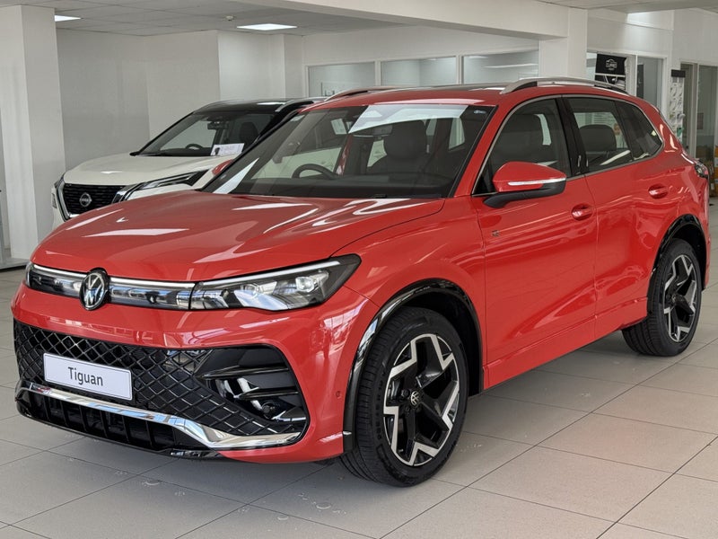 2025 Volkswagen Tiguan R-Line 1.4Pt/7At Touring... image 3