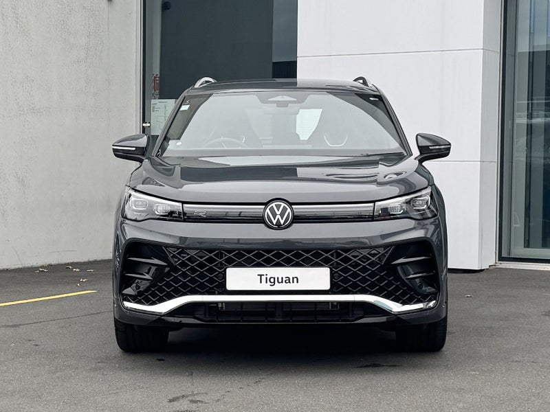2025 Volkswagen Tiguan R-LINE 1.4TSi image 2