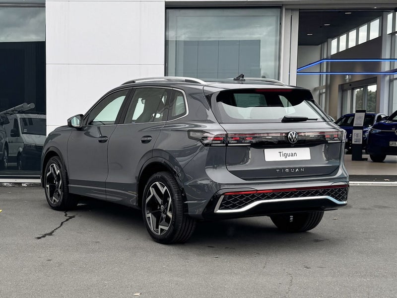 2025 Volkswagen Tiguan R-LINE 1.4TSi image 5