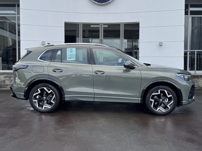 2025 Volkswagen Tiguan R-LINE 2WD 1.4TSi TOURIN... image 4