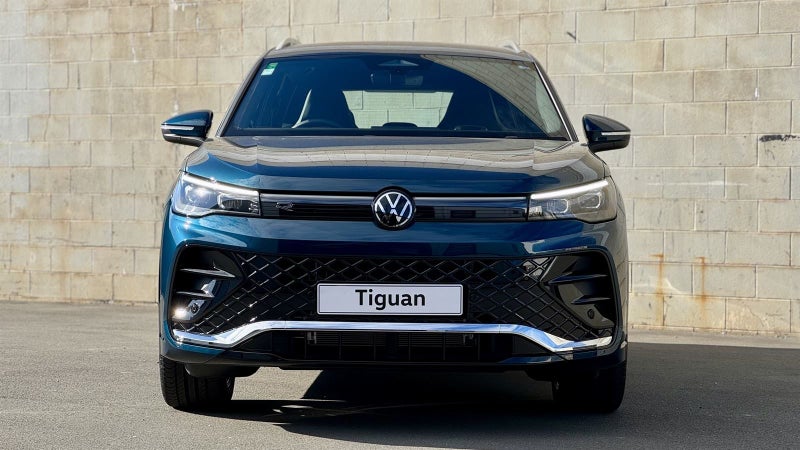 2025 Volkswagen Tiguan R-Line 2WD image 5