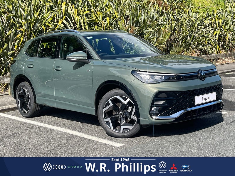2025 Volkswagen Tiguan R-Line 2WD Touring Black... image 1