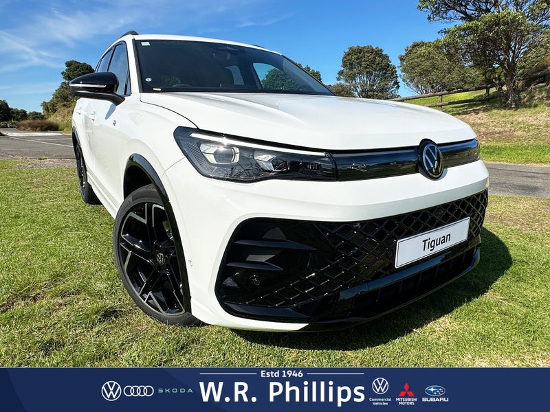 2025 Volkswagen Tiguan R-Line AWD image 1