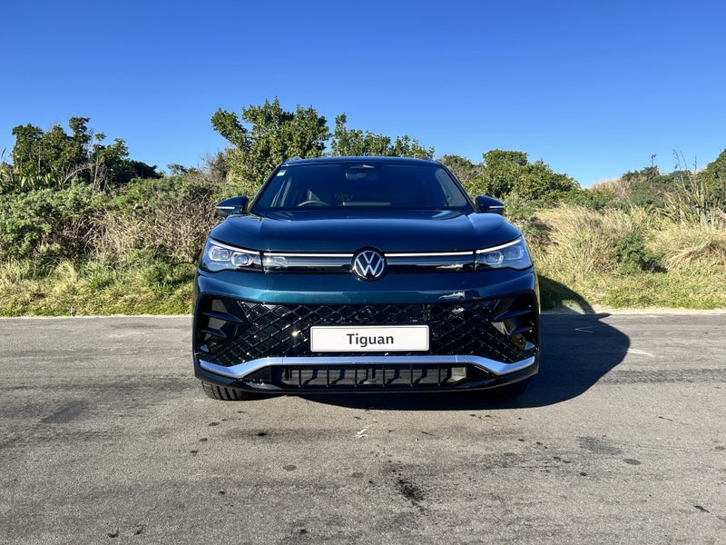 2025 Volkswagen Tiguan R/Line AWD image 2