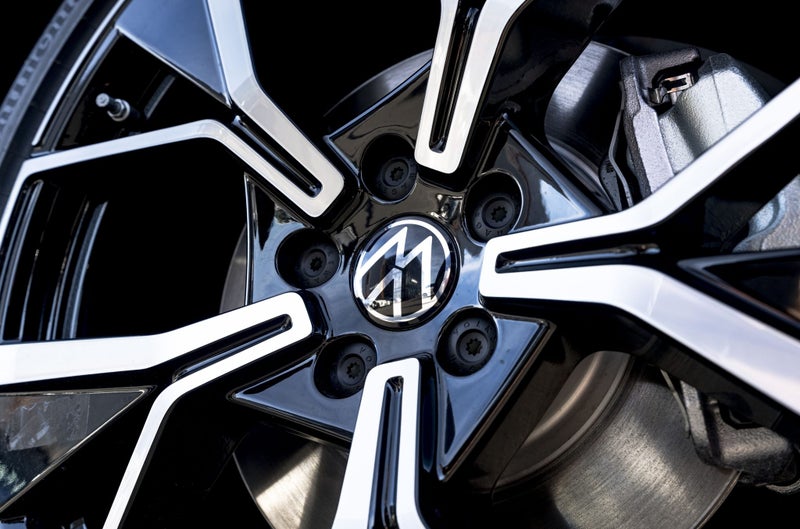 2025 Volkswagen Tiguan R-Line AWD Turbo 195kW image 5