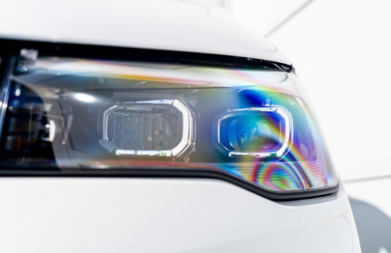 2025 Volkswagen Tiguan R-Line Touring 2WD Petro... image 4