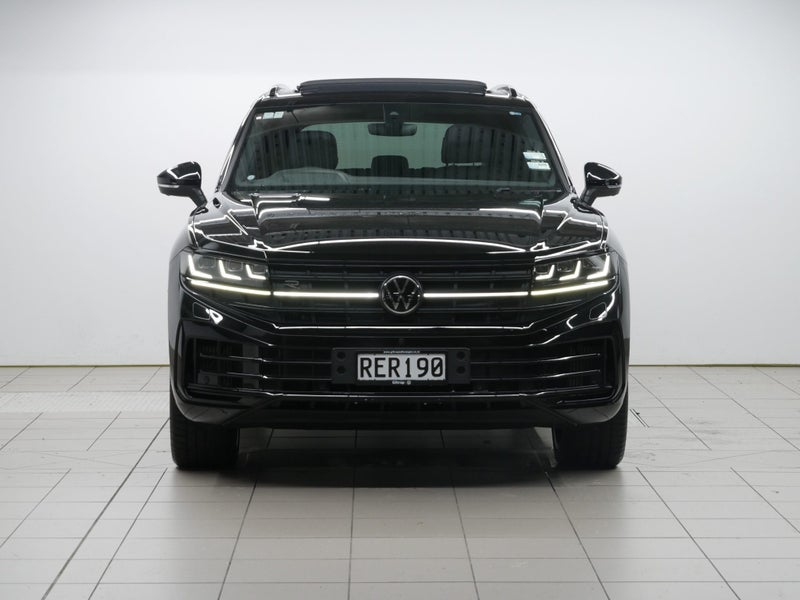 2025 Volkswagen Touareg R PHEV image 2