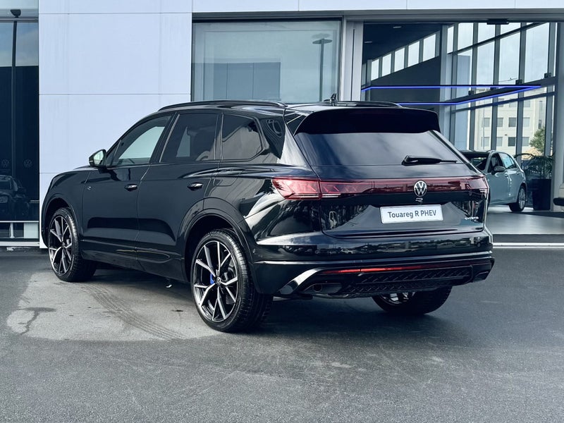 2025 Volkswagen Touareg R PHEV 4MOTION 340kW image 5