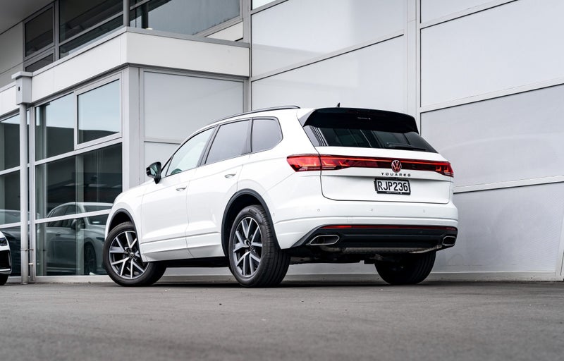 2025 Volkswagen Touareg V6 170kW Turbo Diesel /... image 3