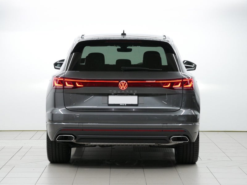 2025 Volkswagen Touareg V6 TDI image 4