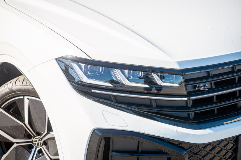 2025 Volkswagen Touareg V6S R-Line 210kW TDI image 3