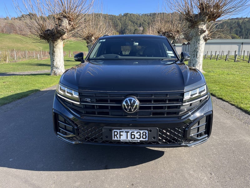 2025 Volkswagen Touareg V6S R-Line TDI 210kW image 2