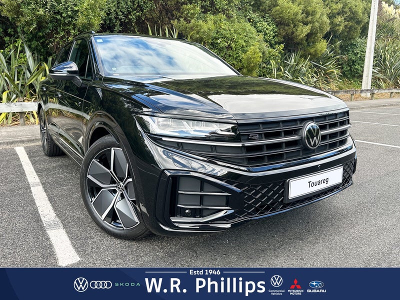 2025 Volkswagen Touareg V6S R-Line TDI image 1