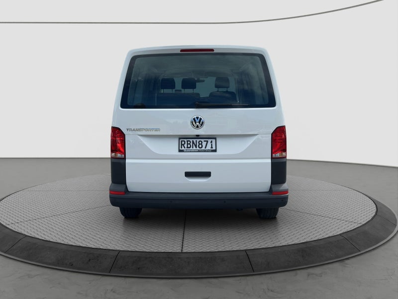 2025 Volkswagen Transporter SWB T6.1 image 5