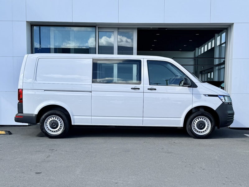 2025 Volkswagen Transporter T6.1 LWB TRENDLINE... image 4